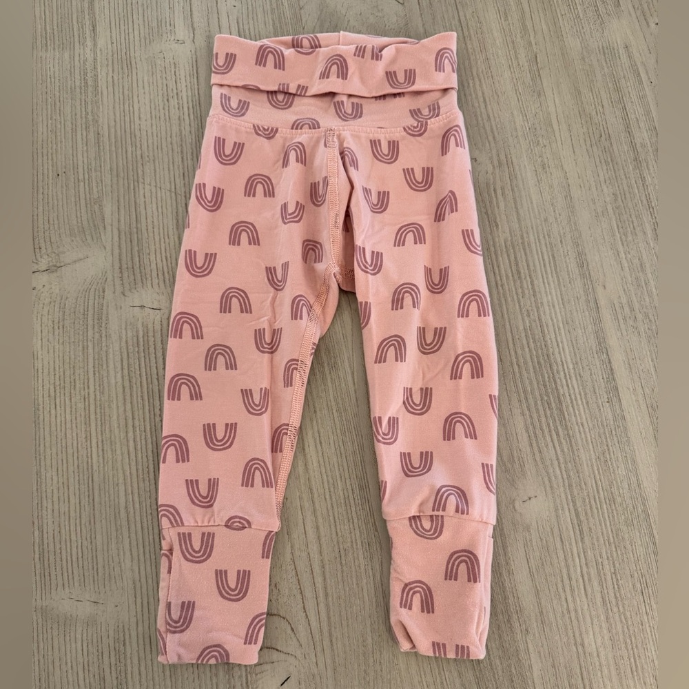 Baby Layette Wiggle Pants in HannaSoft - Picture 2 of 5